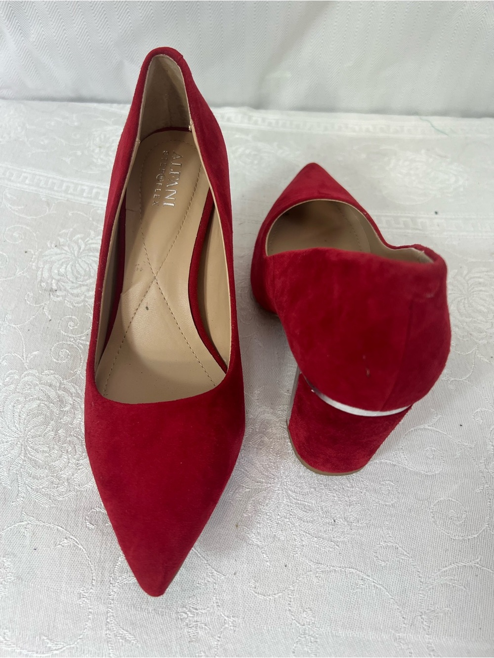 Alfani Step Flex Red Suede Slip On 3” Block Heel Silver Tone Trim Pointed Toes 7